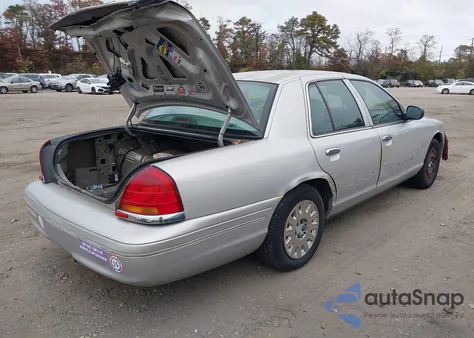 2003 Ford Crown Victoria Standard from USA, damaged, VIN 2FAFP73W43X207369